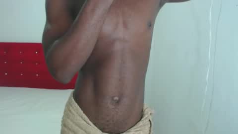 yeycom_hot07 online show from March 8, 2025, 6:26 pm