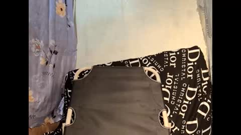 Snapshot of yhang_slut chatting on February 3, 2026, 7:46 am yhang_slut online show from February 3, 2026, 7:46 am