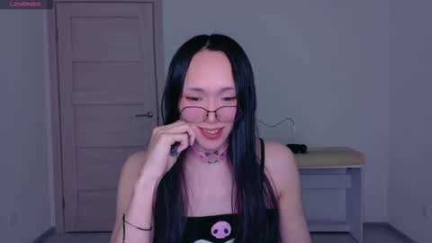 yingying_ online show from January 9, 2026, 12:13 am