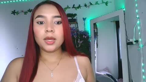 Snapshot of yisethg29 chatting on October 17, 2025, 8:22 pm YIS online show from October 17, 2025, 8:22 pm