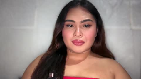 yllana love online show from December 16, 2025, 1:49 pm