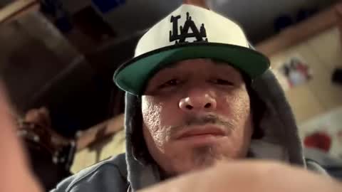 Snapshot of ymmotg chatting on January 21, 2025, 1:18 am ymmotg online show from January 21, 2025, 1:18 am