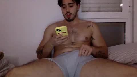 yngspaniard online show from November 17, 2025, 5:08 pm