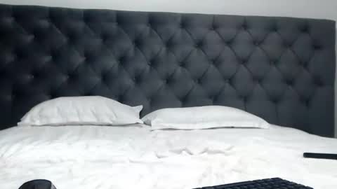 Snapshot of ynnasquirt chatting on March 8, 2025, 8:22 am ynnasquirt online show from March 8, 2025, 8:22 am