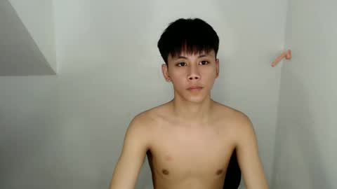 ynotyu online show from May 2, 2026, 1:21 am