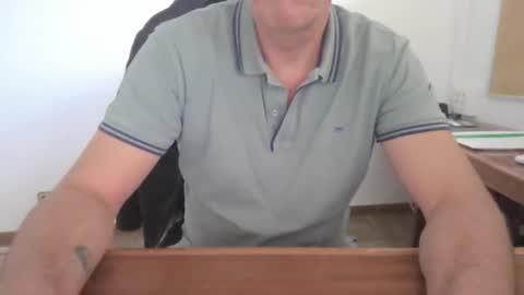 Snapshot of yo47 chatting on November 11, 2025, 3:56 pm Yo47 online show from November 11, 2025, 3:56 pm