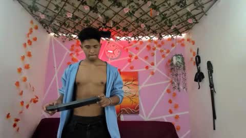 Snapshot of yoel_allan_hot88 chatting on September 9, 2025, 7:24 pm yoel_allan_hot88 online show from September 9, 2025, 7:24 pm
