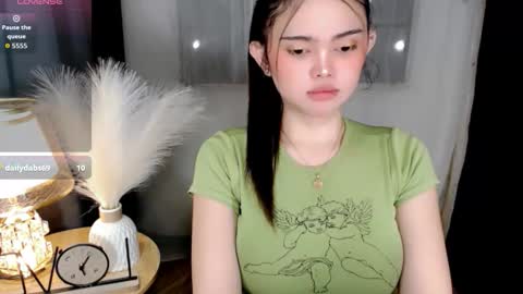 Snapshot of yogirl_abby chatting on January 16, 2026, 2:04 am Hi i am Abby i am Filipina Aussie youve ever wanted to meet NOT INTO CHEAP GUY online show from January 16, 2026, 2:04 am