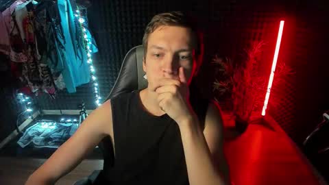 Snapshot of yoi_aji chatting on September 17, 2025, 5:20 am You can ask my name in pm online show from September 17, 2025, 5:20 am