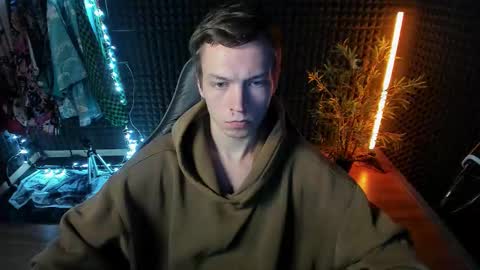 Snapshot of yoi_aji chatting on September 26, 2025, 4:49 am You can ask my name in pm online show from September 26, 2025, 4:49 am