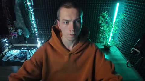 Snapshot of yoi_aji chatting on November 1, 2025, 5:04 pm You can ask my name in pm online show from November 1, 2025, 5:04 pm