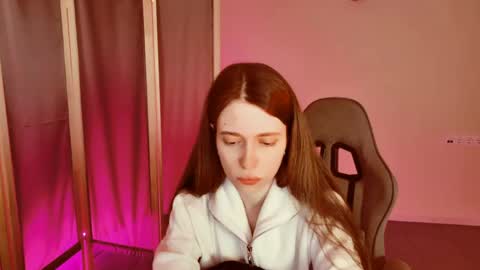 yoka_paradoxxx online show from April 29, 2026, 5:30 pm