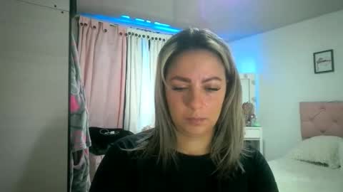 yokiko online show from October 15, 2025, 3:12 pm