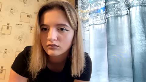 Kira online show from September 19, 2025, 7:10 am