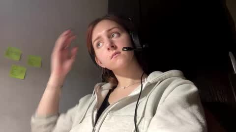 Elizabeth online show from February 17, 2026, 6:58 pm