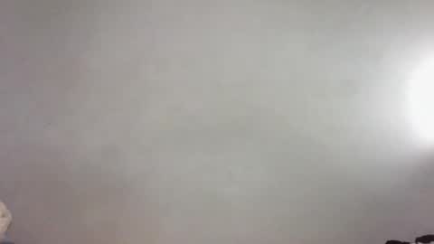 yolandrina05 online show from October 12, 2025, 12:26 pm