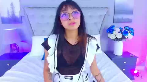 Snapshot of yommi_winx chatting on September 11, 2025, 9:37 pm Yommi Winx online show from September 11, 2025, 9:37 pm