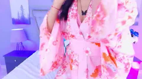 Snapshot of yommi_winx chatting on October 2, 2025, 9:22 pm Yommi Winx online show from October 2, 2025, 9:22 pm