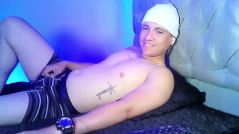 Yonat online show from April 26, 2026, 1:25 am