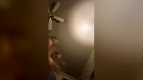 Snapshot of yonewdaddy7 chatting on February 22, 2026, 1:40 am yonewdaddy7 online show from February 22, 2026, 1:40 am