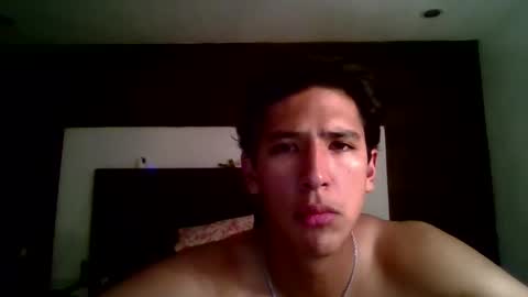 Snapshot of yongmodel00 chatting on April 9, 2026, 2:33 am yongmodel00 online show from April 9, 2026, 2:33 am