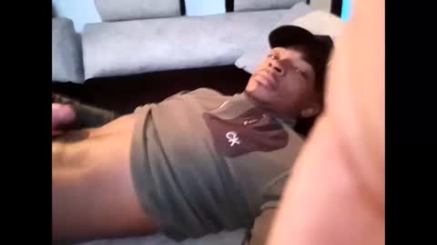 yordy_kokc online show from April 9, 2026, 6:57 pm