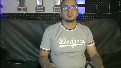 dulceandyors online show from March 9, 2025, 2:07 am