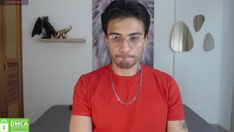yoshy_man online show from January 17, 2025, 3:23 am