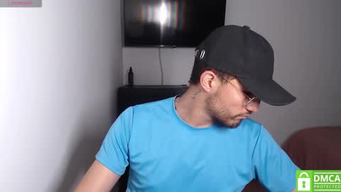 Snapshot of yoshy_man chatting on March 21, 2026, 3:33 am yoshy_man online show from March 21, 2026, 3:33 am