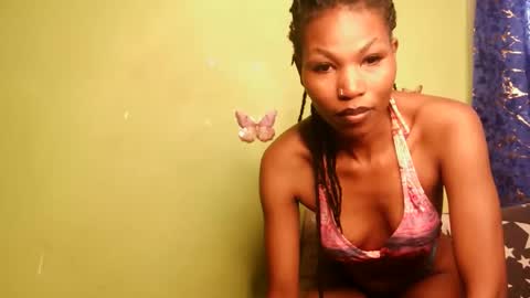 Sweetkitty online show from April 20, 2026, 10:18 am