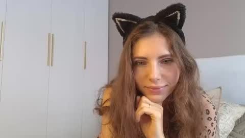 Liliya online show from May 14, 2026, 8:21 am