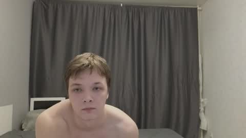 Snapshot of you_dream_ chatting on March 12, 2026, 8:48 pm you_dream_ online show from March 12, 2026, 8:48 pm