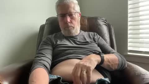 Colorado Guy Straight online show from December 29, 2024, 8:15 pm