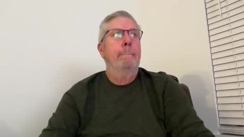 Colorado Guy Straight online show from December 30, 2024, 3:03 am