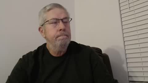 Colorado Guy Straight online show from December 30, 2024, 1:03 pm