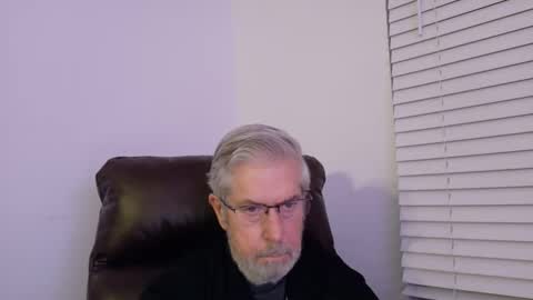 Colorado Guy Straight online show from September 21, 2025, 11:34 am