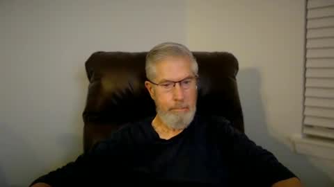 Colorado Guy Straight online show from October 18, 2025, 3:31 am