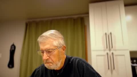 Colorado Guy Straight online show from October 31, 2025, 1:01 pm