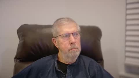 Colorado Guy Straight online show from November 28, 2025, 1:03 pm