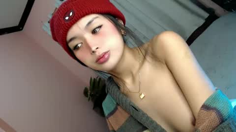 Snapshot of yougotelise69 chatting on January 23, 2025, 6:39 am HAPPY BIRTHDAY TO ME online show from January 23, 2025, 6:39 am