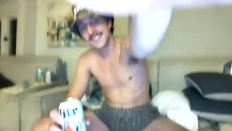 Snapshot of youknowwhoitis412 chatting on April 22, 2026, 4:37 am Edging my Girthy Dick online show from April 22, 2026, 4:37 am