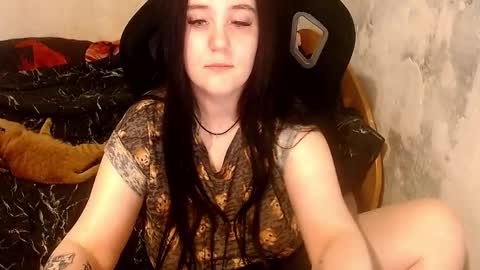 your_8a8y online show from March 6, 2026, 1:24 am