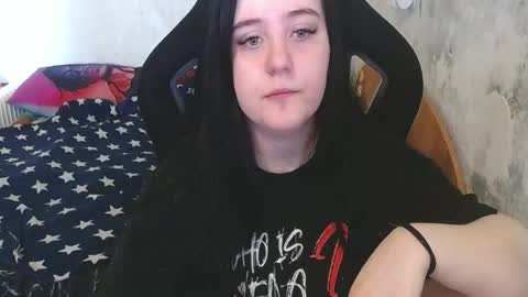 your_8a8y online show from May 7, 2026, 10:53 am