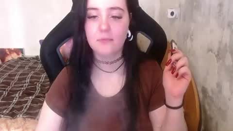 your_8a8y online show from June 22, 2026, 3:25 am
