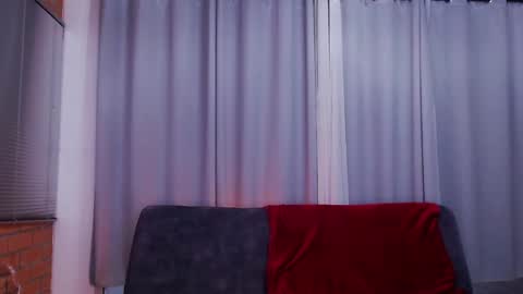    online show from January 15, 2026, 9:40 pm