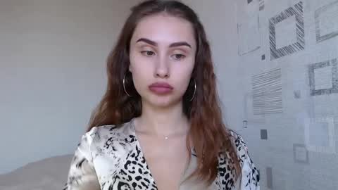 Amelia online show from April 1, 2026, 12:39 pm