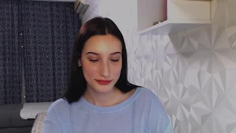 Snapshot of your_best_foxxx chatting on December 15, 2024, 5:53 pm Milla online show from December 15, 2024, 5:53 pm