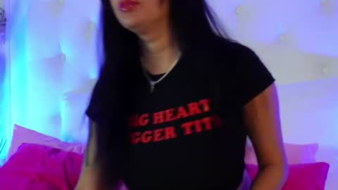 Snapshot of your_bustygirl chatting on August 8, 2026, 5:09 am your_bustygirl online show from August 8, 2026, 5:09 am