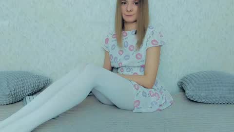 Lily online show from January 17, 2025, 9:28 am