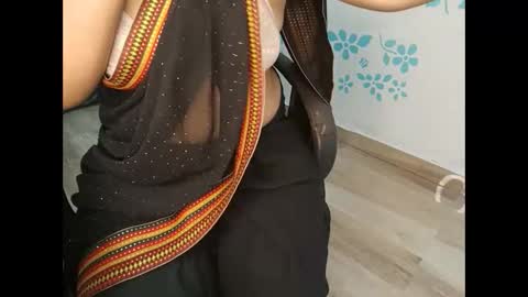 Snapshot of your_charming_baby chatting on January 3, 2025, 7:06 am your_charming_baby online show from January 3, 2025, 7:06 am